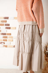 シャーリングタフタスカート