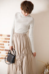 シャーリングタフタスカート