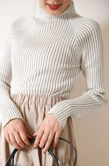 リブニットシームレスタートルプルオーバー