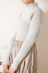 リブニットシームレスタートルプルオーバー