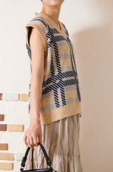 チェック柄ニットベスト