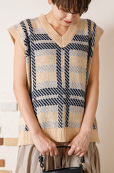 チェック柄ニットベスト