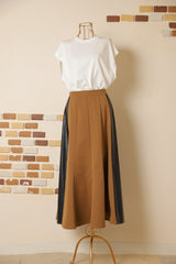 レザー切替フレアスカート