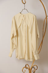 ラッフルデザインシャツ