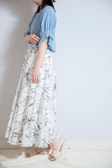 フラワータックスカート