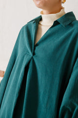 変形スキッパーロングプルオーバー