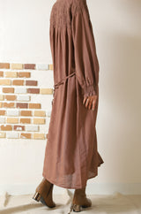 スモッキングワンピース