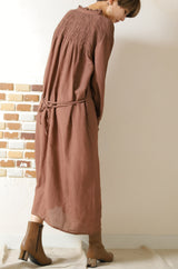 スモッキングワンピース