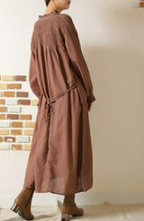 スモッキングワンピース