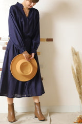 スモッキングワンピース