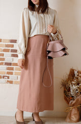 ピンタックフリルカラーブラウス