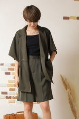 テーラードジャケット