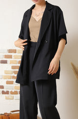 テーラードジャケット