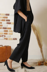 トラウザーパンツ