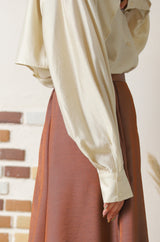 ラッフルデザインシャツ