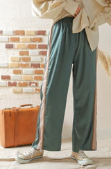 サテンライン入りパンツ