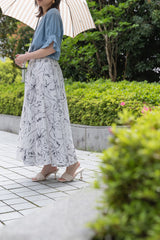 フラワータックスカート