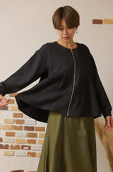 ジップアップタックブルゾン