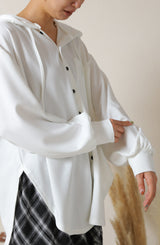 フーディーシャツ