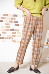 チェックテーパードパンツ