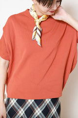 アップスリーブプルオーバー