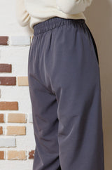 フロント切替スリットパンツ