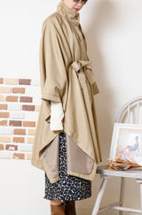 スクエアポンチョコート