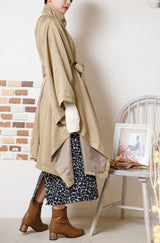 スクエアポンチョコート