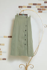 シャークスキンタックスカート