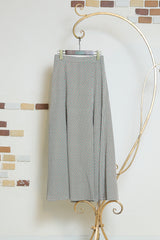 柄マキシフレアスカート