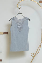 バックレースタンクトップ