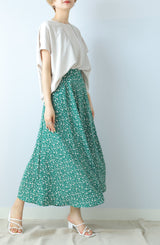 柄マキシフレアスカート