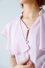 ラッフルカラーノースリブラウス