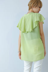 ラッフルカラーノースリブラウス