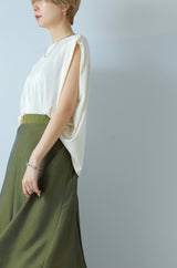 肩タック1分袖プルオーバー