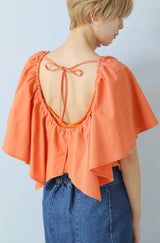 リネンタッチ前後2wayフリルブラウス