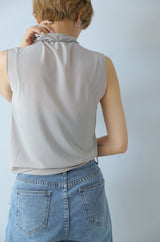 シアーボトルネックノースリトップス