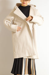 フード付きZIPコート