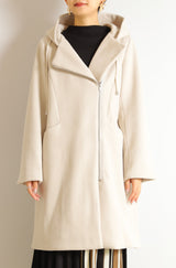 フード付きZIPコート