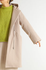 フード付きZIPコート