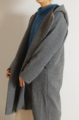 フード付きZIPコート