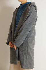 フード付きZIPコート