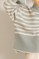 ボーダーハイネックニットプルオーバー