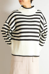 ボーダーハイネックニットプルオーバー
