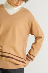 Vネックニットプルオーバー