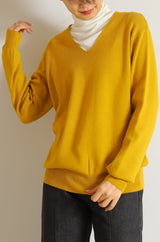 Vネックニットプルオーバー