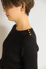 ヒートラウンドネック肩釦リブニットプルオーバー