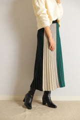 ストライプ柄配色ニットスカート