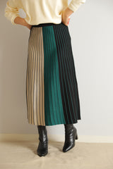 ストライプ柄配色ニットスカート