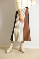 ストライプ柄配色ニットスカート
